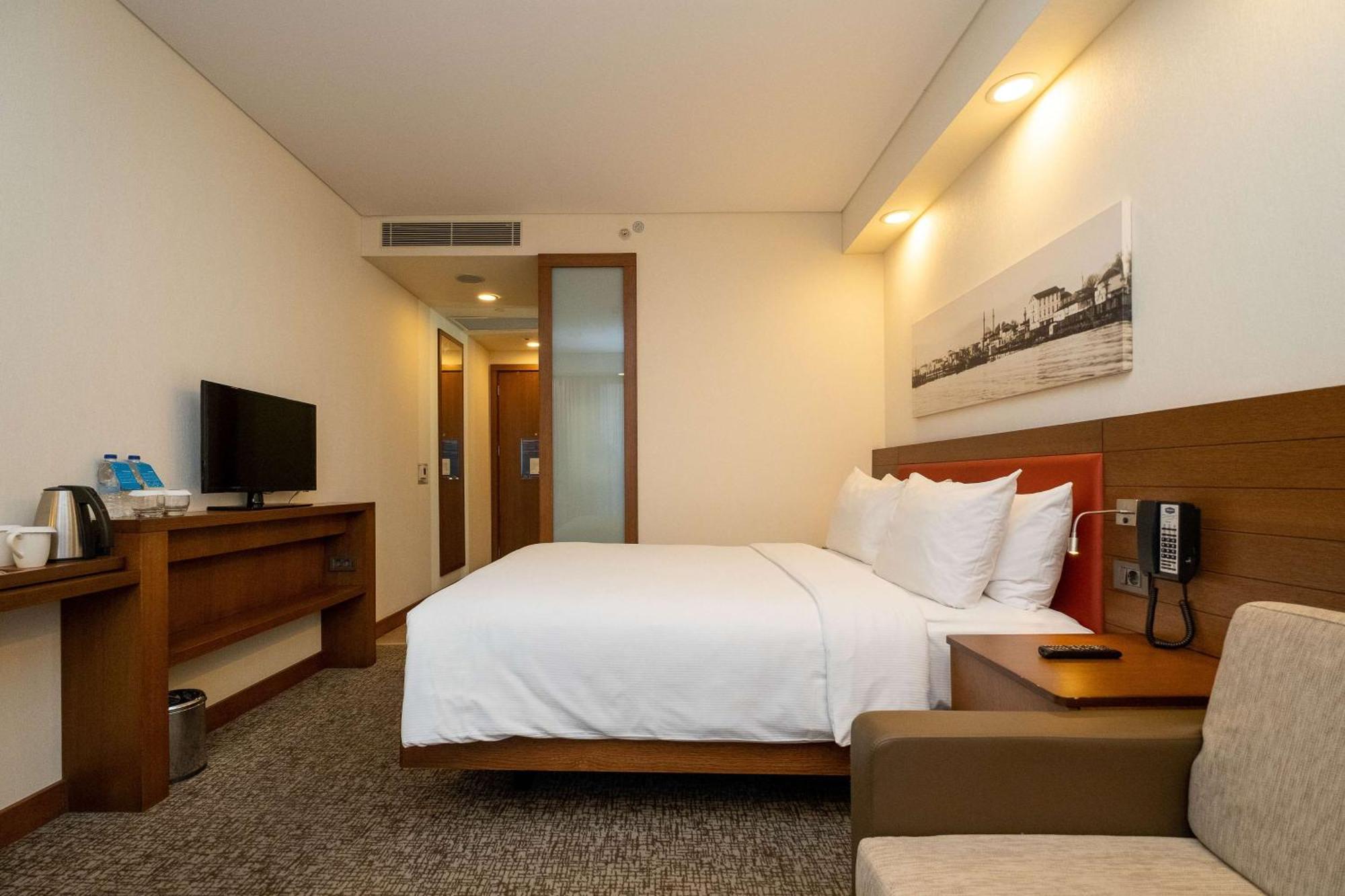 Hampton By Hilton Samsun Hotel Buitenkant foto